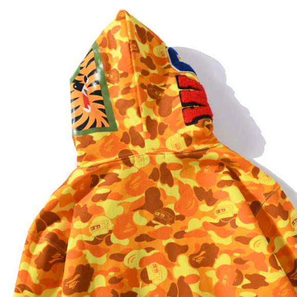 NEW BAPE Yellow Color Camo Shark Full Zip Hoodie - Men's Size Medium - NWT - Picture 11 of 12